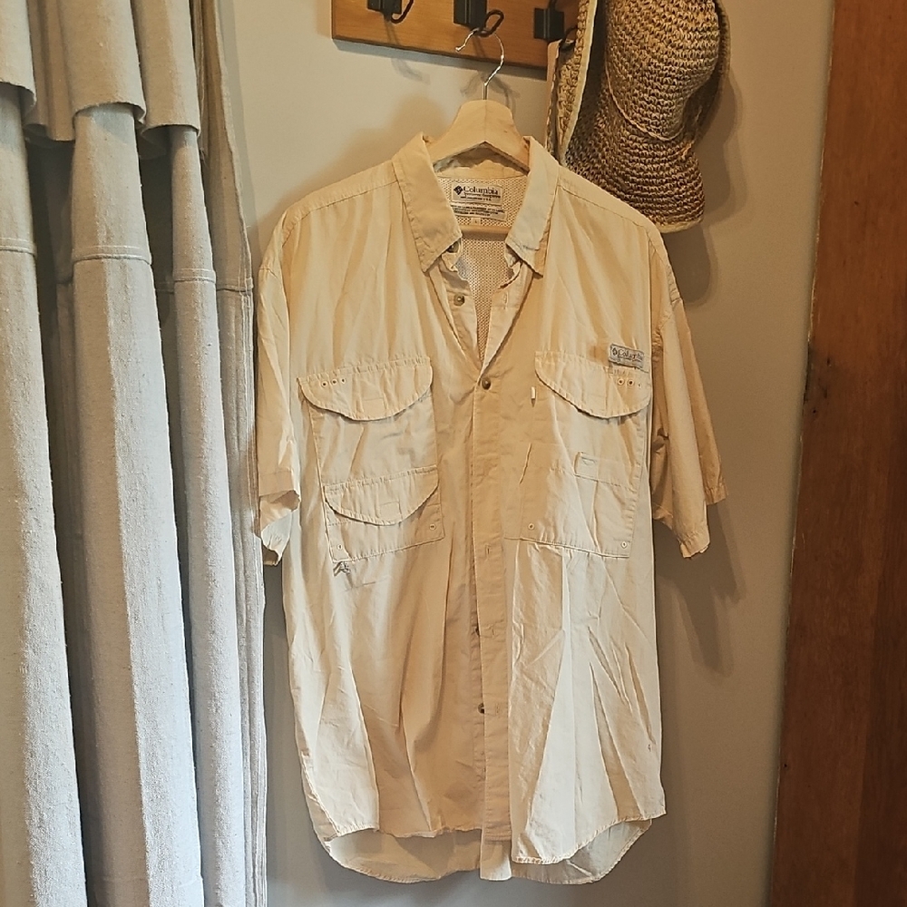 Columbia Beige Button-Up Shirt Mens
